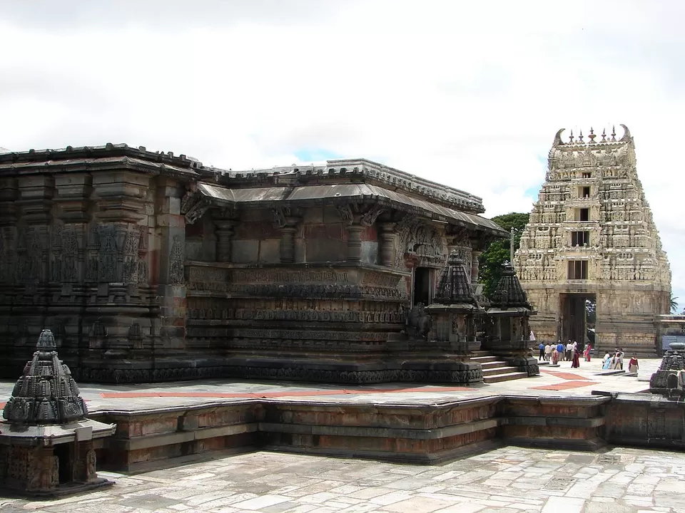 Photo of Chennakeshava Temple, Belur, Karnataka, India by Prateek Dham