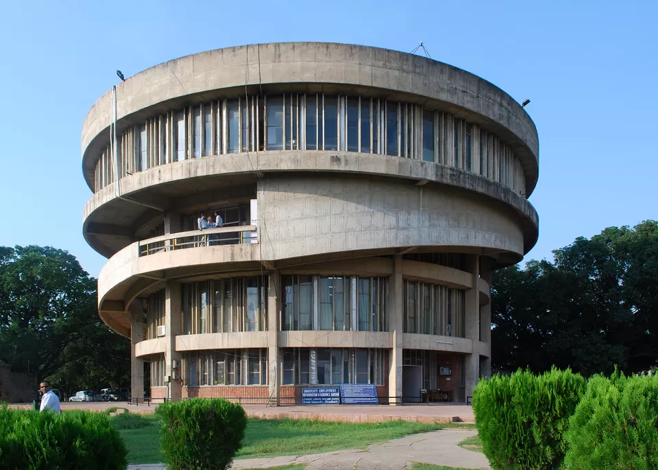 Photo of Panjab University, Chandigarh, India by Prateek Dham