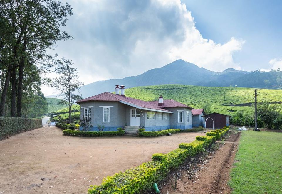 Photo of This 150-Year-Old Tea Bungalow In Munnar Is Perfect For The Upcoming Long Weekend by Prateek Dham