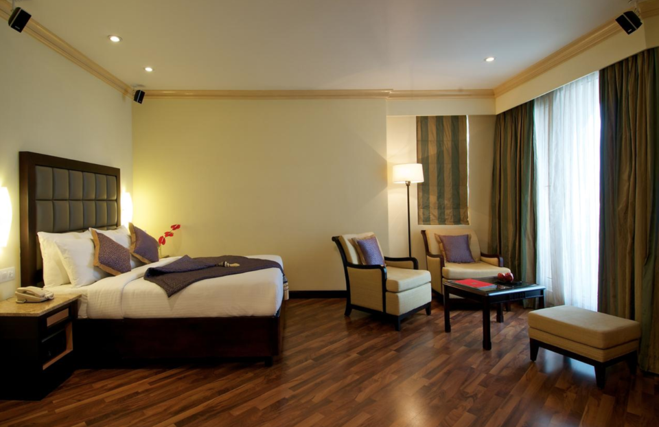 Photo of The Gateway Hotel Marine Drive Ernakulam, Shanmugham Road, Marine Drive, Ernakulam, Kerala, India by Prateek Dham