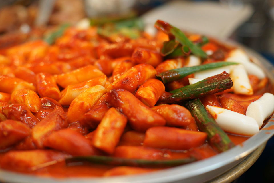 10 Delectable South Korean Foods That Will Make You Fall In Love With ...