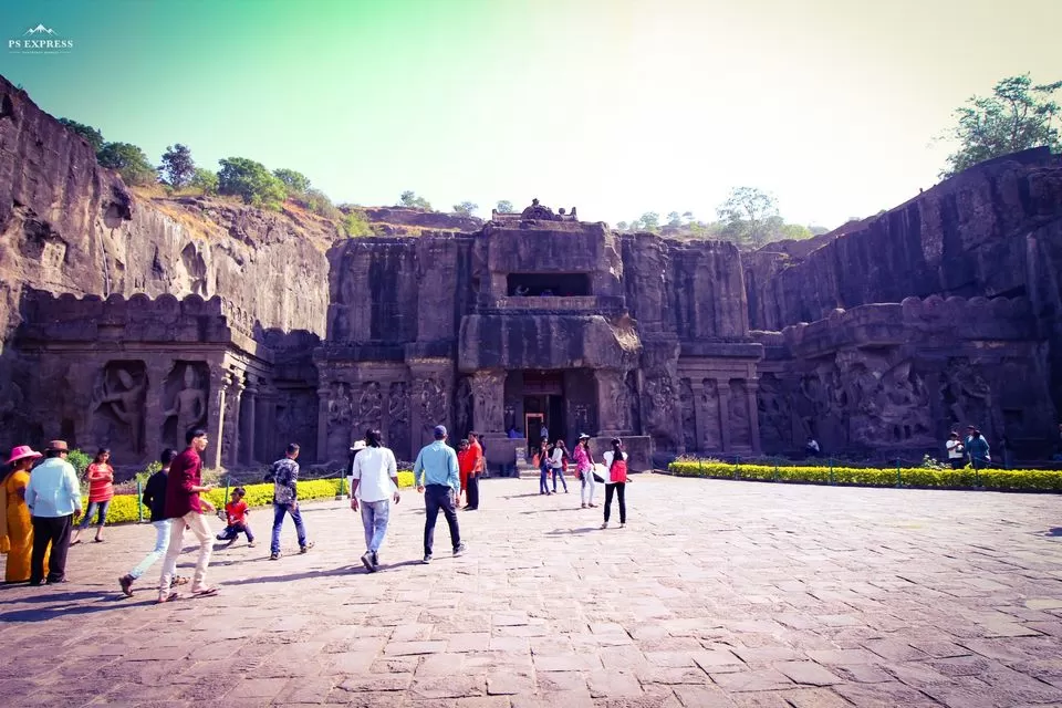 Photo of Ellora Caves, Aurangabad, Maharashtra, India by prasoon padhye