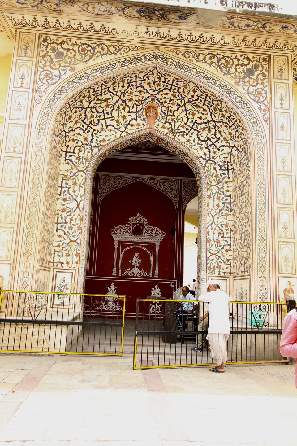 Photo of City Palace Jaipur, Gangori Bazaar, J.D.A. Market, Kanwar Nagar, Jaipur, Rajasthan, India by prasoon padhye