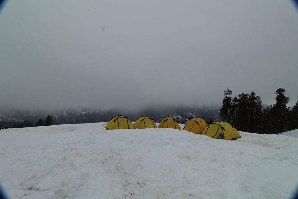 Photo of Kedarkantha Base Camp, Singtur Range, Uttarakhand, India by prasoon padhye