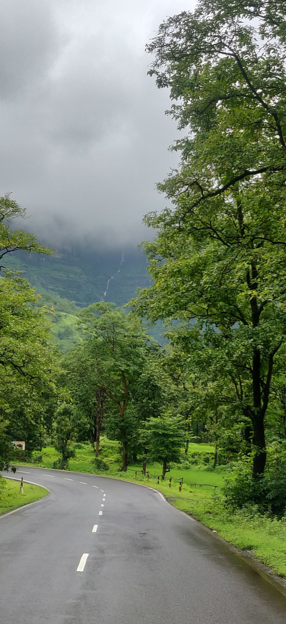 Photo of WEEKEND FUN RIDE TO MALSHEJ GHAT WITH YOUR LOVED ONES 4/9 by itsmuhasin