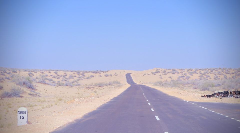 Photo of Jaisalmer - Sam - Longewala - Tanot - Khuri: Tales from the Western Border 3/13 by Munish