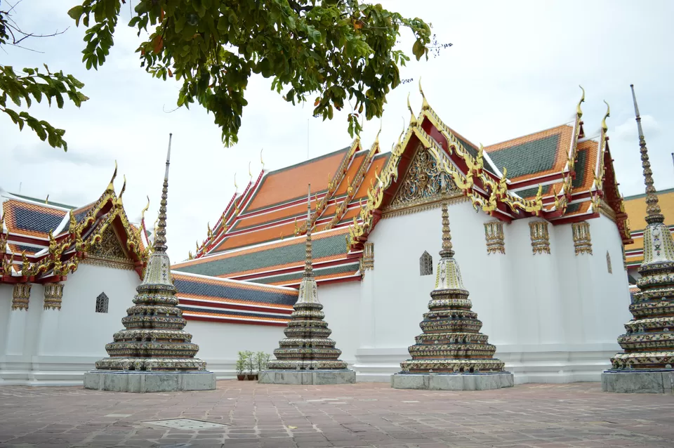 Photo of Wat Pho (Reclining Buddha Statue) Phra Borom Maha Ratchawang, Phra Nakhon, Bangkok, Thailand by Munish