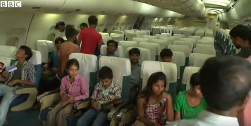 Photo of Bahadur's bold idea is helping the underpriviliged take their dream flight under 50 rupees by Anmol Arora (Boring Traveller)
