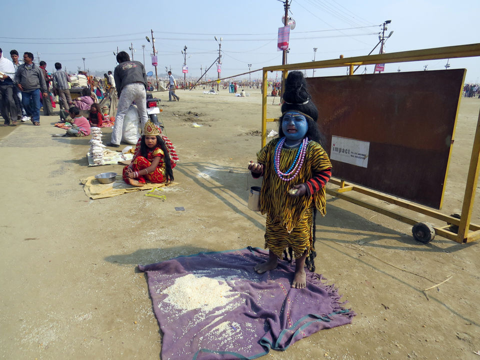 Photo of The Naga sadhu who asked for my gold ring at the Kumbh Mela 5/13 by The Compulsive Traveller