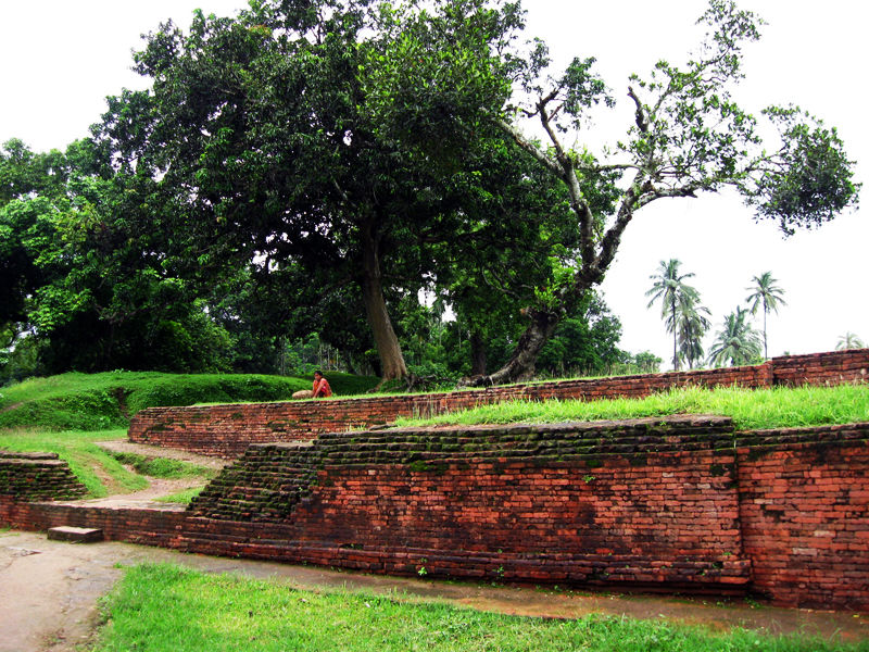 Photo of The 2500-year-old lost city of Bengal 7/14 by The Compulsive Traveller