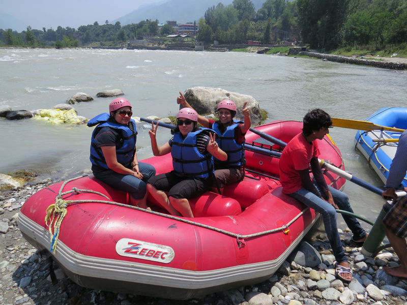 Photo of Rafting on the Beas: An edge-of-the-seat experience 4/5 by The Compulsive Traveller