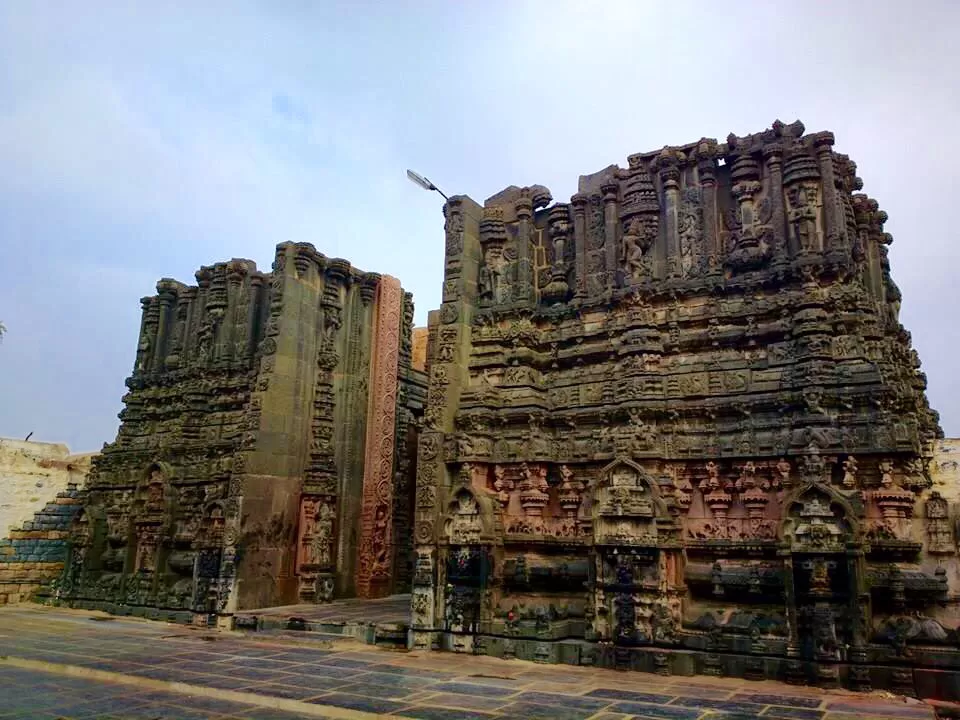 Photo of Tadipatri, Andhra Pradesh, India by Chendilk