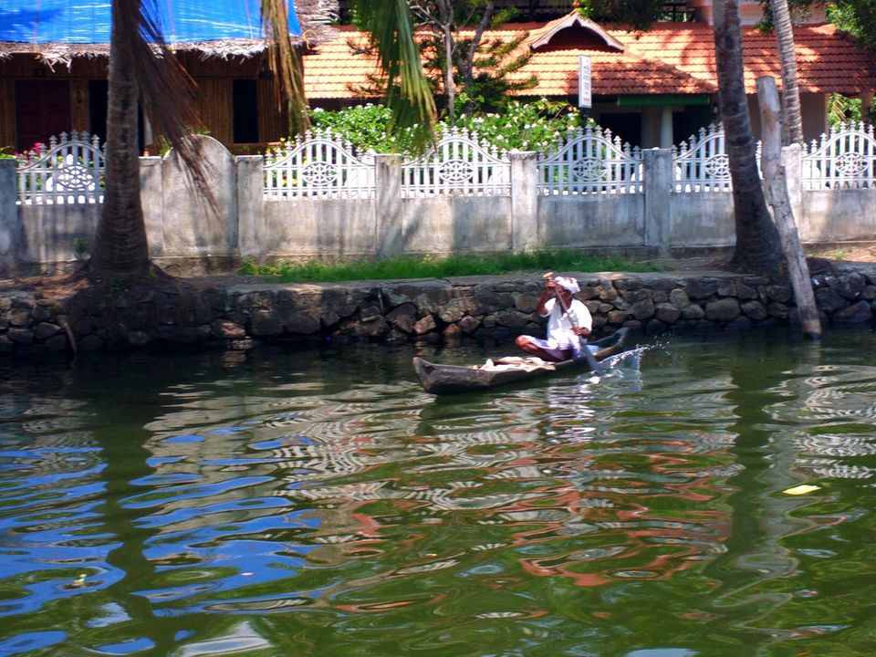 Photo of Alappuzha Backwaters - lots of chemmeen but no Karuthamma 9/34 by Chendilk