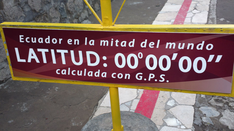 Photo of I stood on the Middle of the World ! The Ecuador Experience 2/7 by Chendilk