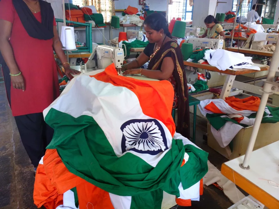 Photo of Hubli, Karnataka, India by Chendilk