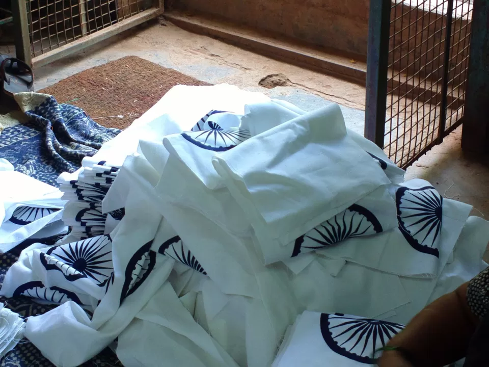 Photo of Hubli, Karnataka, India by Chendilk