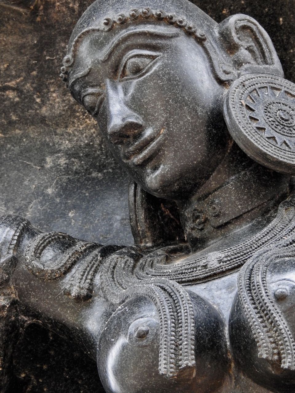 Photo of Madanikas of Ramappa temple near Warangal. Exquisite by Chendilk