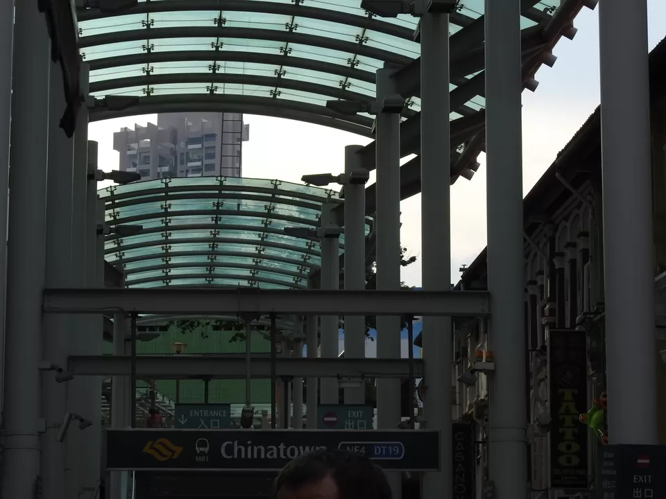 Photo of My favourite photography locations in Singapore Part 1- Jurong Bird Park and Chinatown. by Chendilk