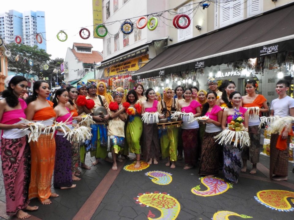 Photo of My favourite photography locations in Singapore - Part 2. Little India. 15/45 by Chendilk