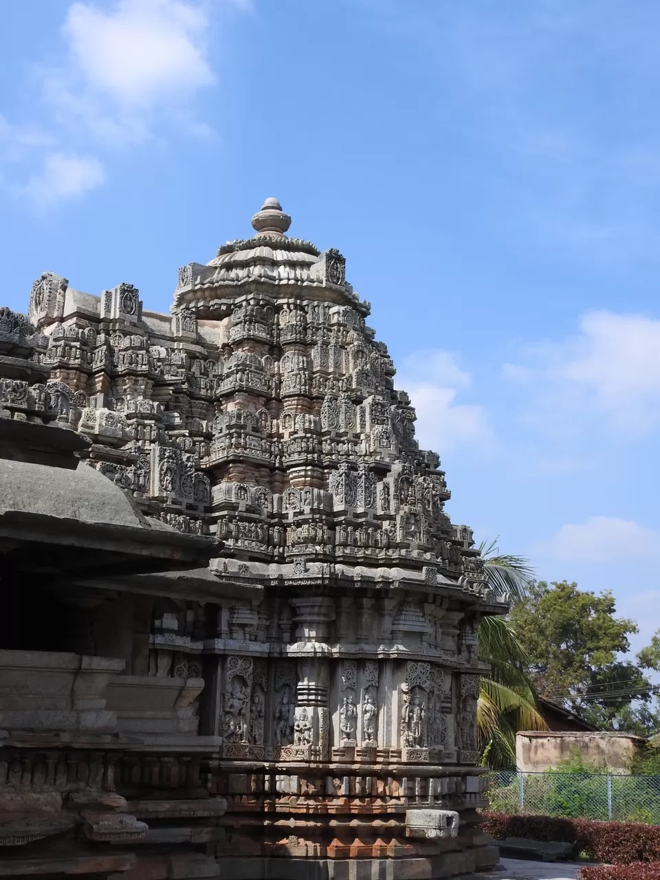 Photo of Veeranarayana Temple,Belavadi, Belavadi, Karnataka, India by Chendilk