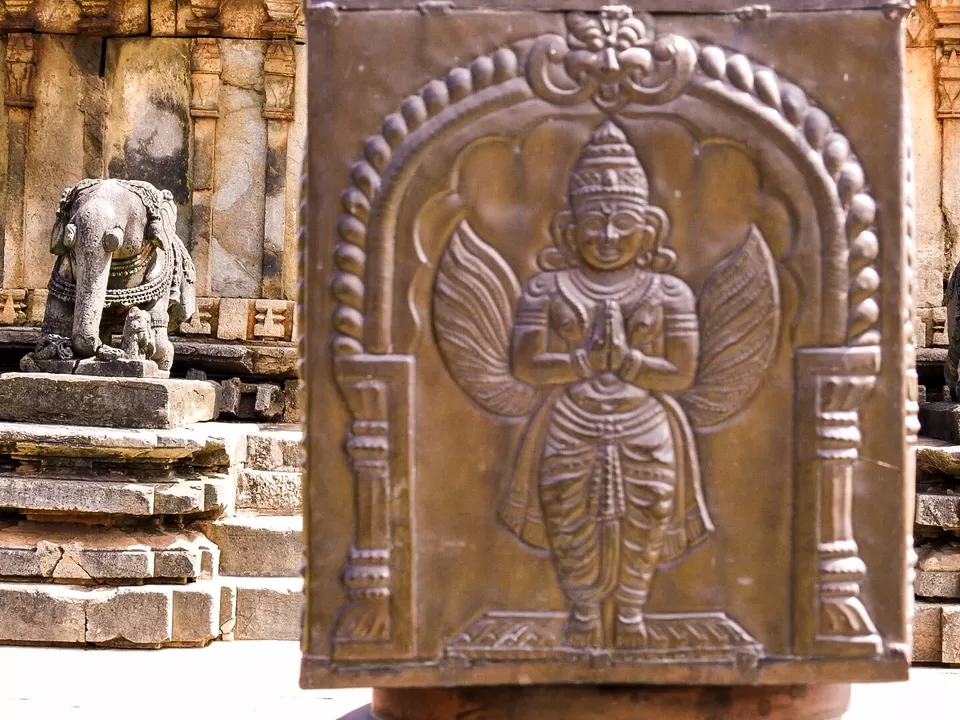 Photo of Veeranarayana Temple,Belavadi, Belavadi, Karnataka, India by Chendilk