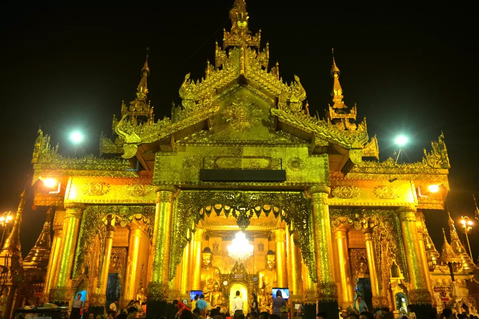 Photo of Yangon, Myanmar (Burma) by Ravi Chaurasia