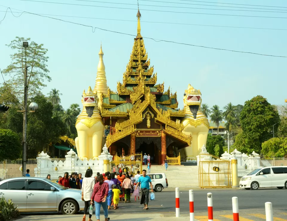 Photo of Yangon, Myanmar (Burma) by Ravi Chaurasia