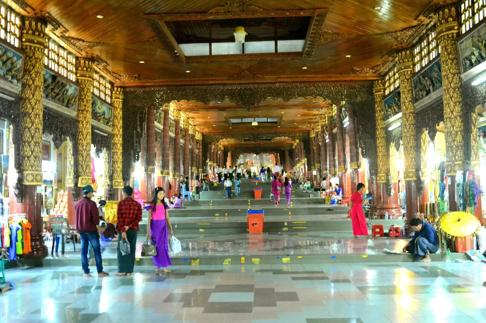 Photo of Yangon, Myanmar (Burma) by Ravi Chaurasia