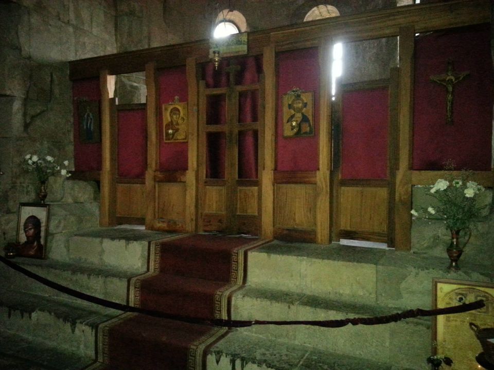 Photo of The room where the Monks pray... by Jason Pires