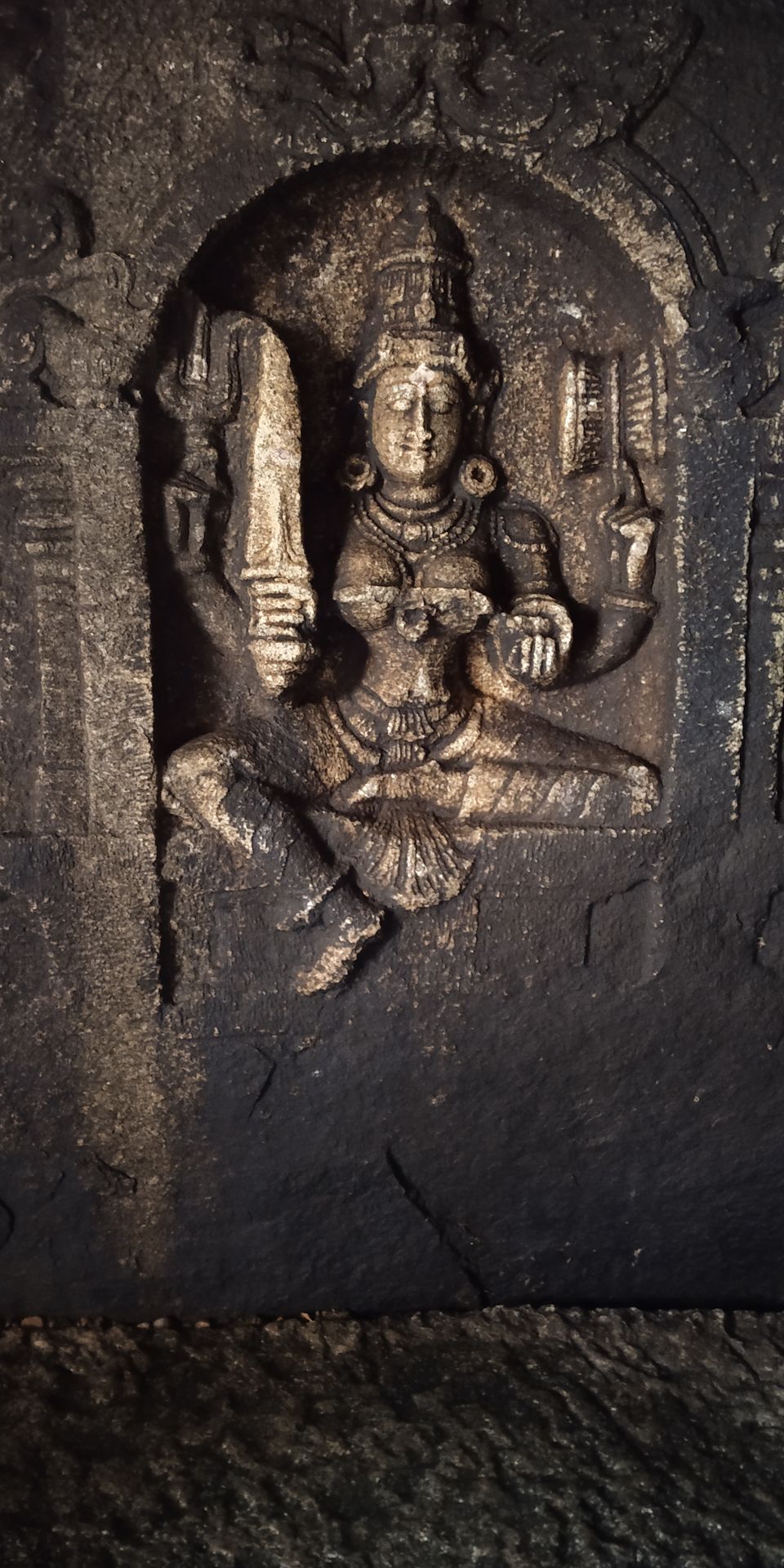 Photo of HAMPi - A Forgotten civilization 4/26 by Ashish Jain
