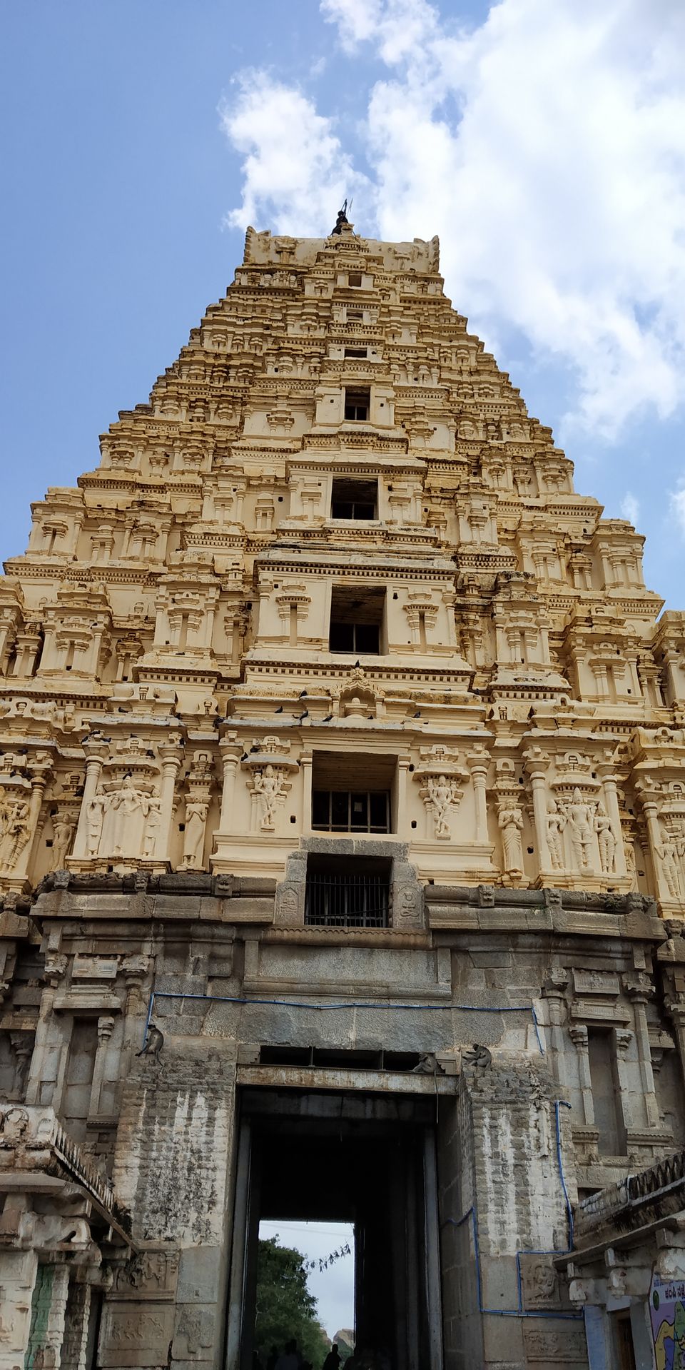 Photo of HAMPi - A Forgotten civilization 9/26 by Ashish Jain