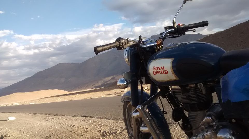 Photo of LEH-LADAKH (Hallucinatory mind-boggling psychedelic place on earth) 1/22 by Puneet Khandelwal