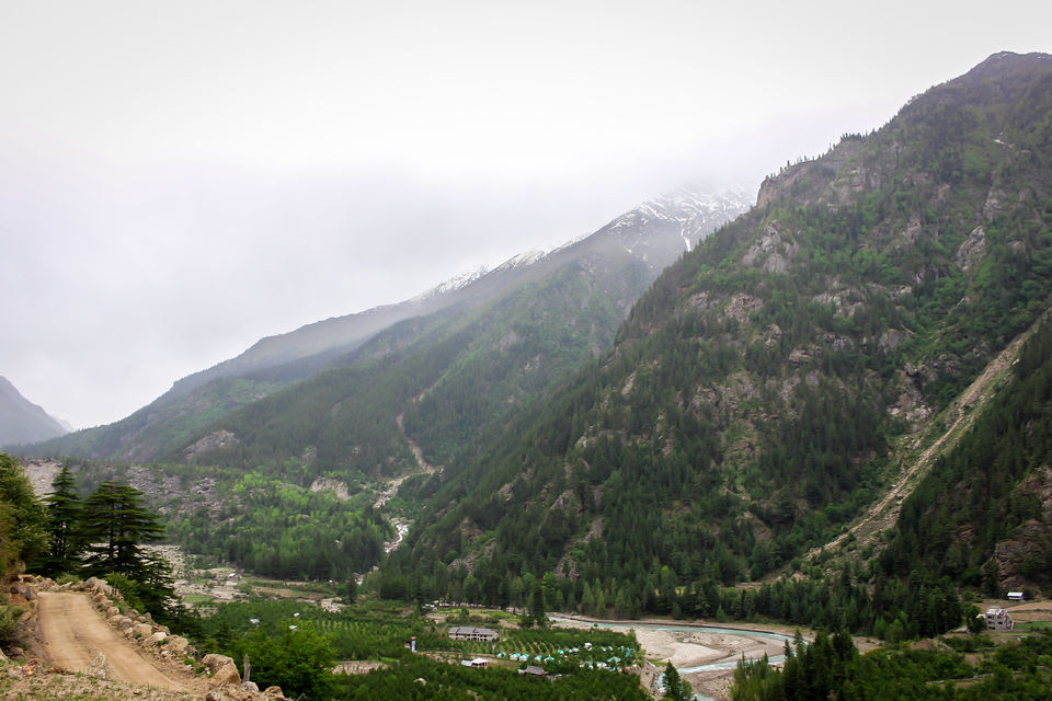 Photo of Exploring the Indo-China'd Village: Chitkul 10/14 by Anunay Sood