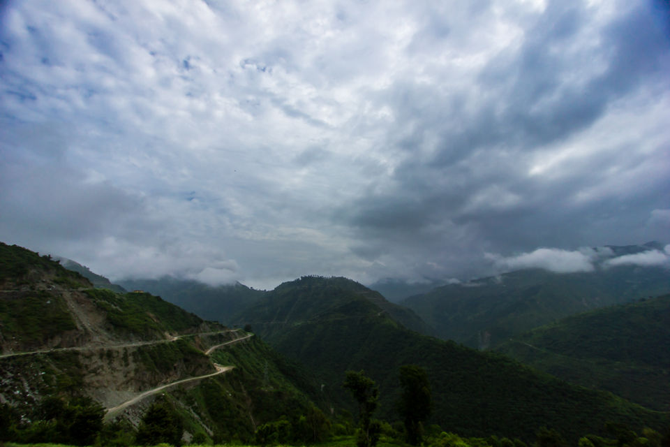 Photo of Our journey to the Lansdowne Cantonment, Uttarakhand 10/12 by Anunay Sood