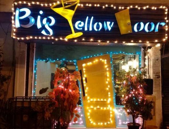 Photo of Big Yellow Door, New Delhi, Delhi, India by Nancy Nance