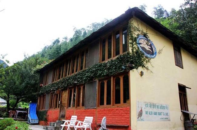 Photo of Tirthan Valley Is A Secluded Haven That Offers A Lot More Than You Know 4/7 by Riya Poojary