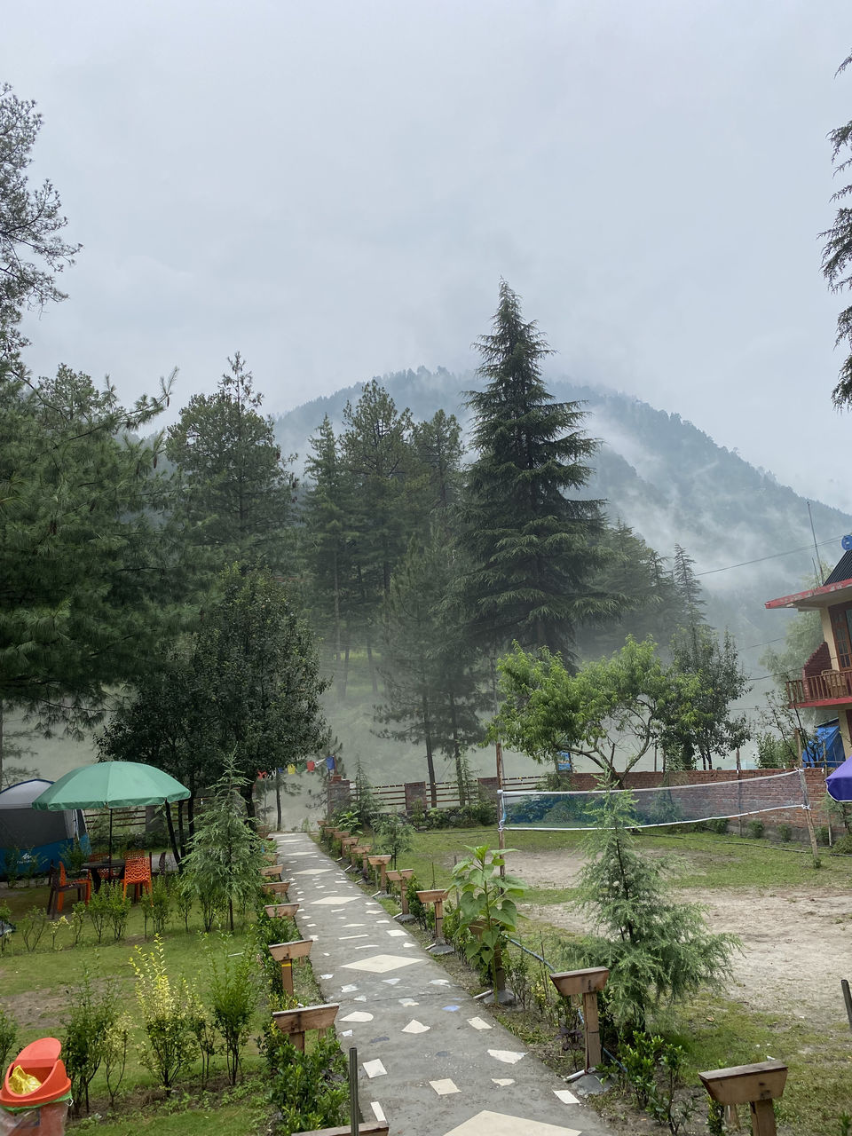 Photo of Chalal Trek Trail, Sosan, Himachal Pradesh, India by Amruta Bade