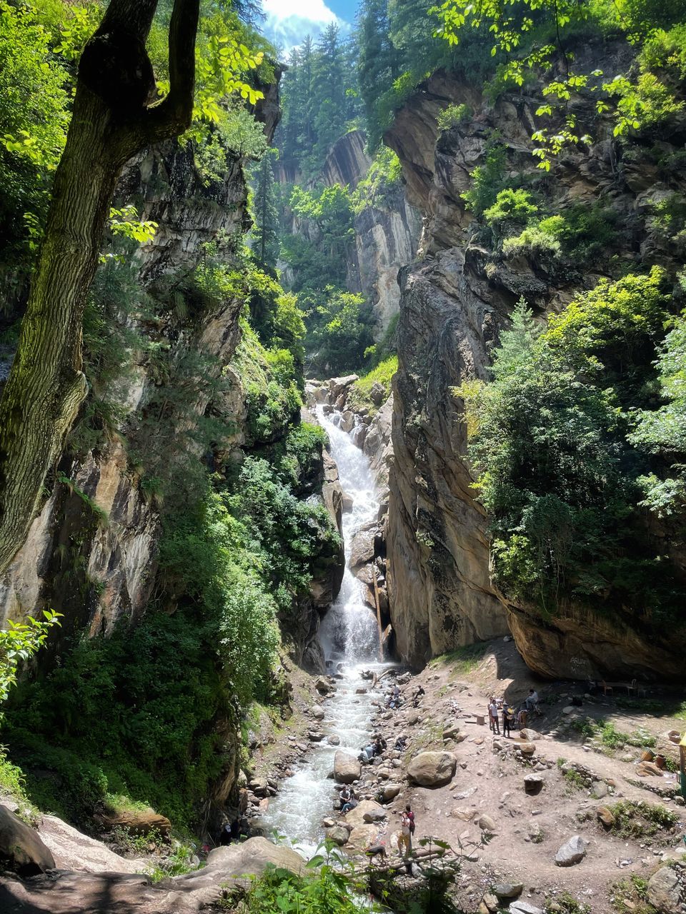 Photo of Kheerganga Trek, Khir Ganga, Himachal Pradesh, India by Amruta Bade