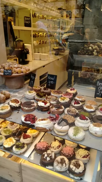 Photo of No Bar Barcelona by Just too Umezing