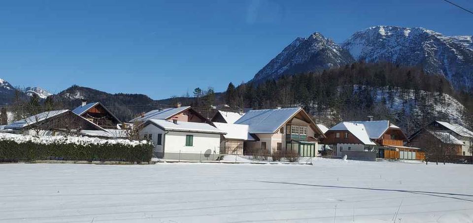 Photo of Dreamy Winter Wonderland- Hallstatt, Austria by Swati Goyal
