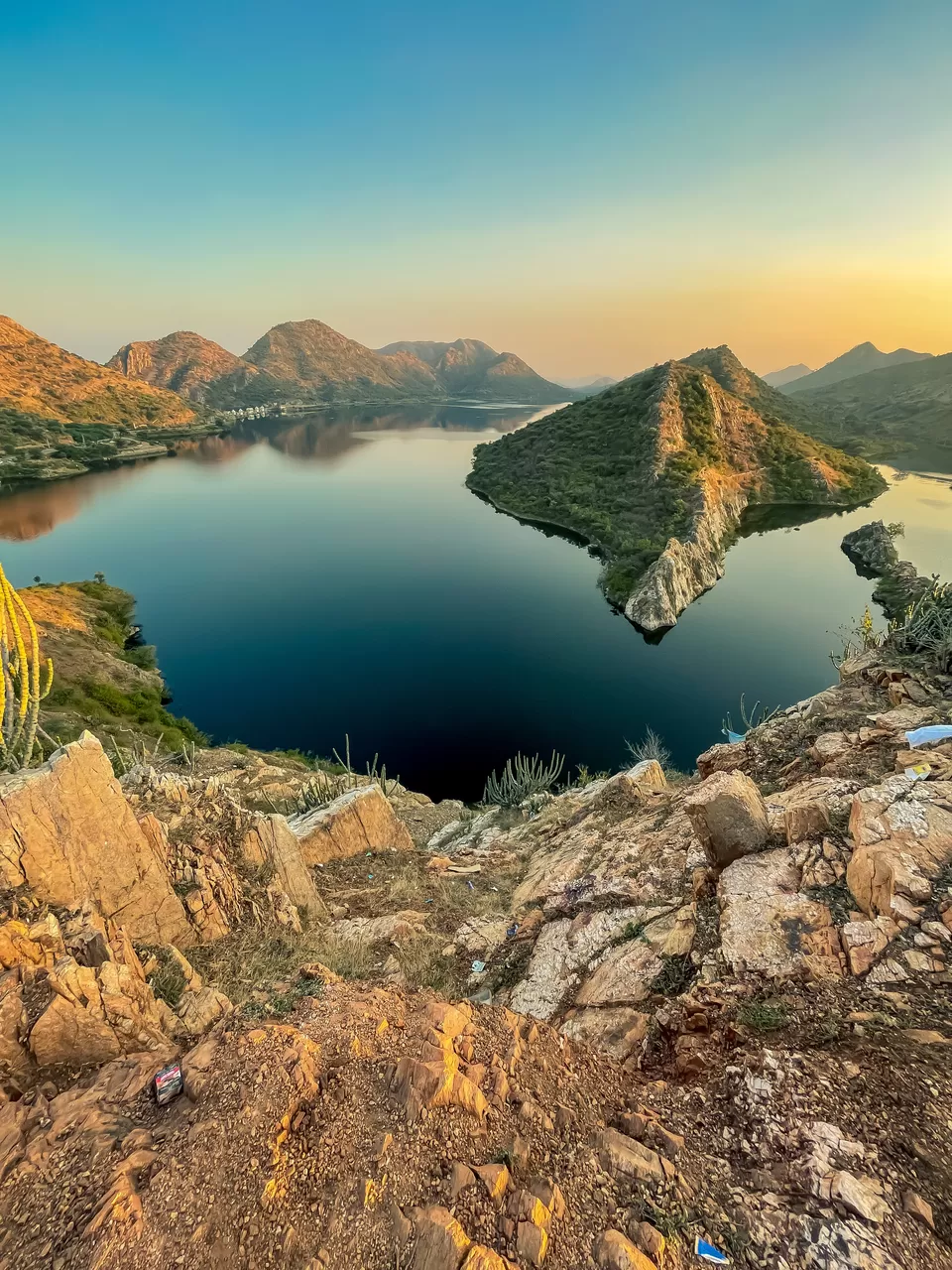 Photo of Badi Lake, Morwaniya, Rajasthan, India by 2wheeled Paradise