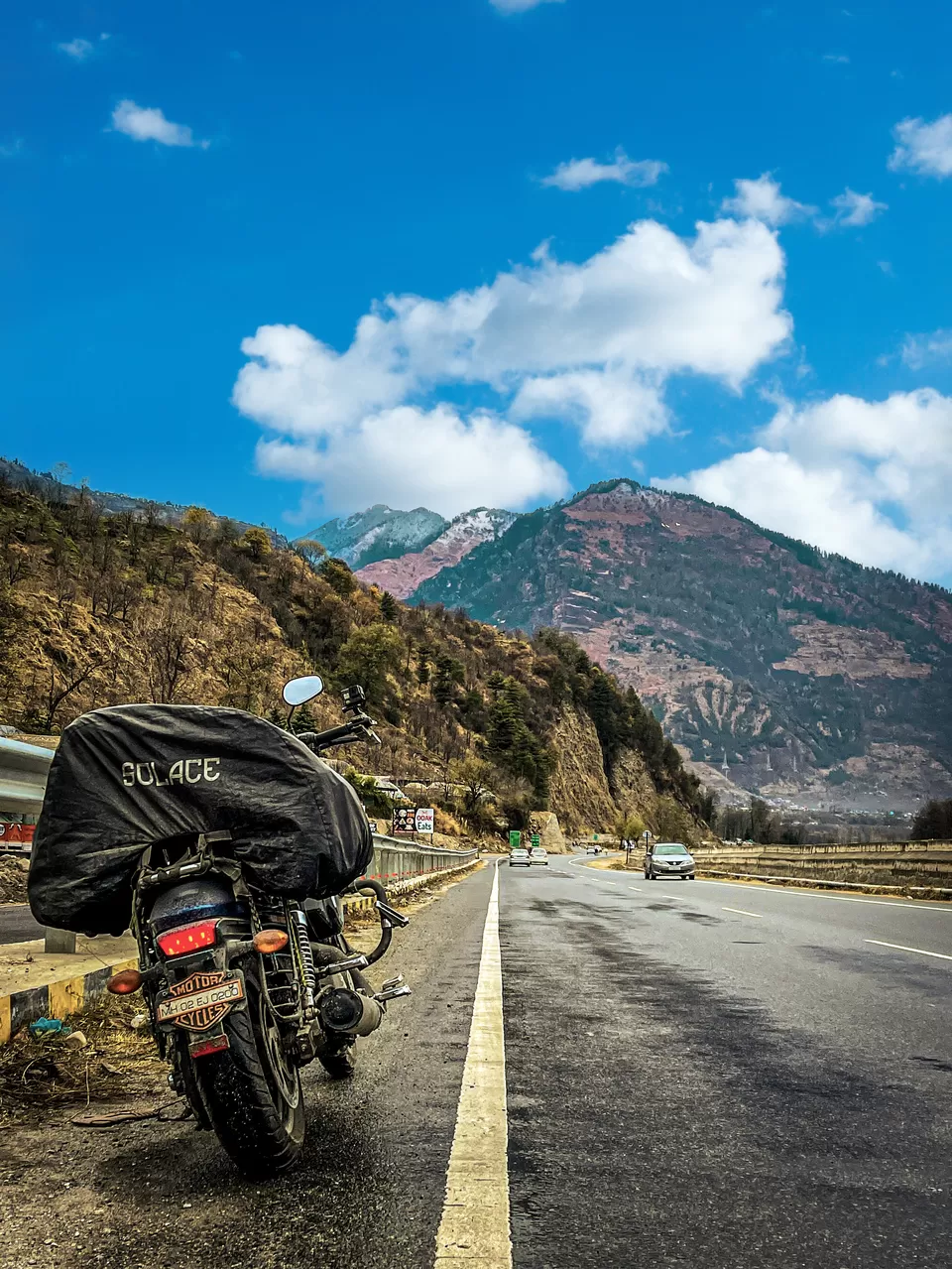 Photo of Manali, Himachal Pradesh, India by 2wheeled Paradise