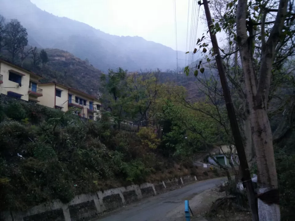 Photo of Mana Pass, Uttarakhand, India by keerthi