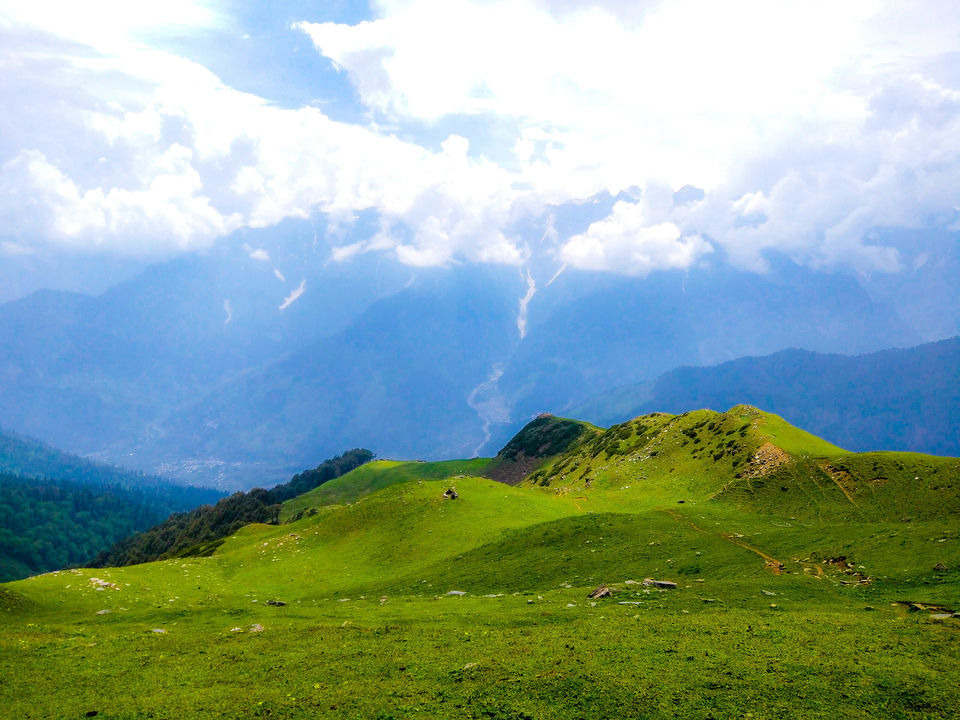 Photo of Everything you need to know before trekking to Bhrigu! 7/21 by Lovers on the run