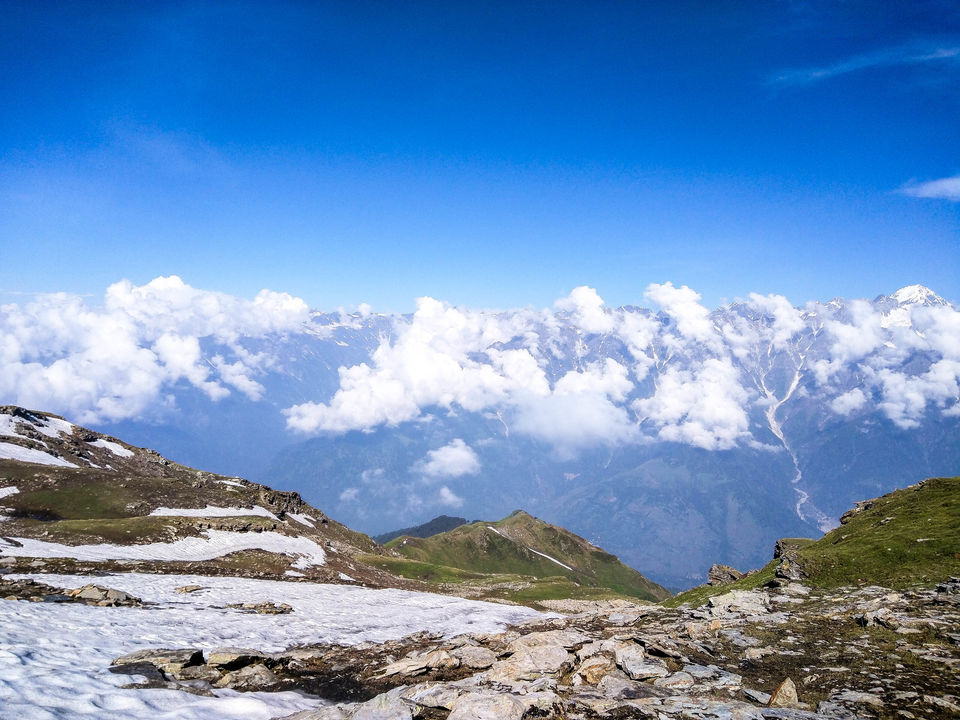 Photo of Everything you need to know before trekking to Bhrigu! 16/21 by Lovers on the run
