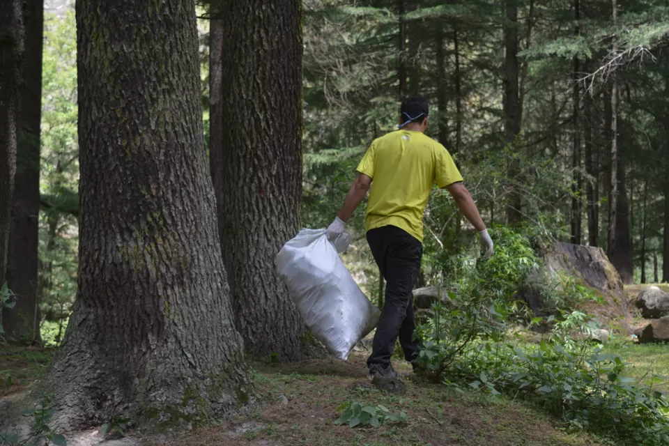 Photo of Why It Is Important To Make Our Favorite Place Kasol 'A Plastic Free Zone'? by Kamakshi Pal
