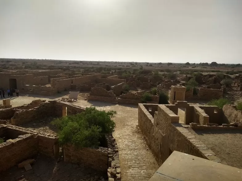 Photo of Jaisalmer : Budget Trip to Culturally Enriched Majestic Deserts by Namita Singh