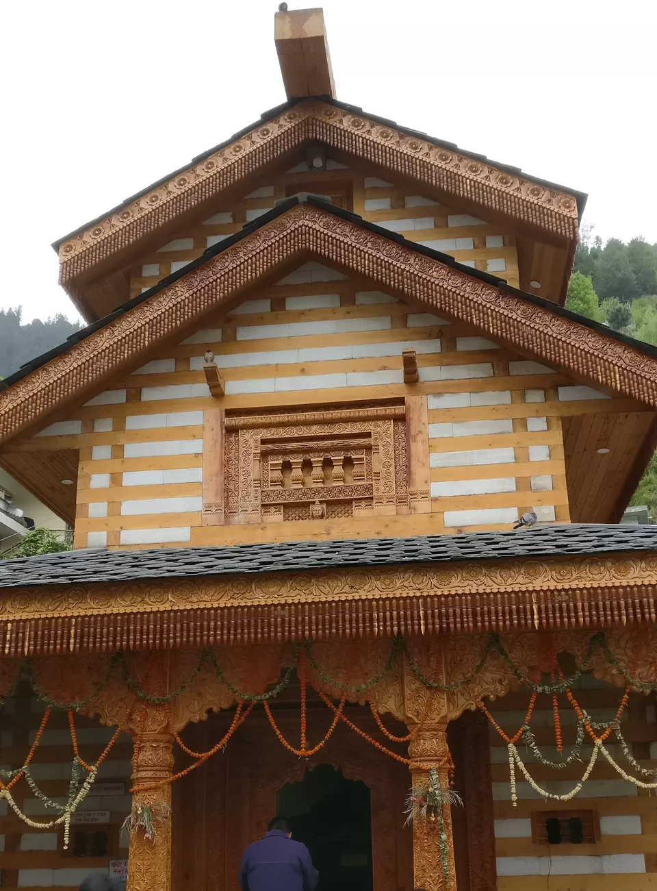 Photo of Vashishtha Temple, Vashist, Himachal Pradesh, India by Pramod Krishna Prasad