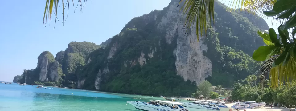 Photo of Đảo Phi Phi Don, Ao Nang, Mueang Krabi District, Krabi, Thailand by Pramod Krishna Prasad