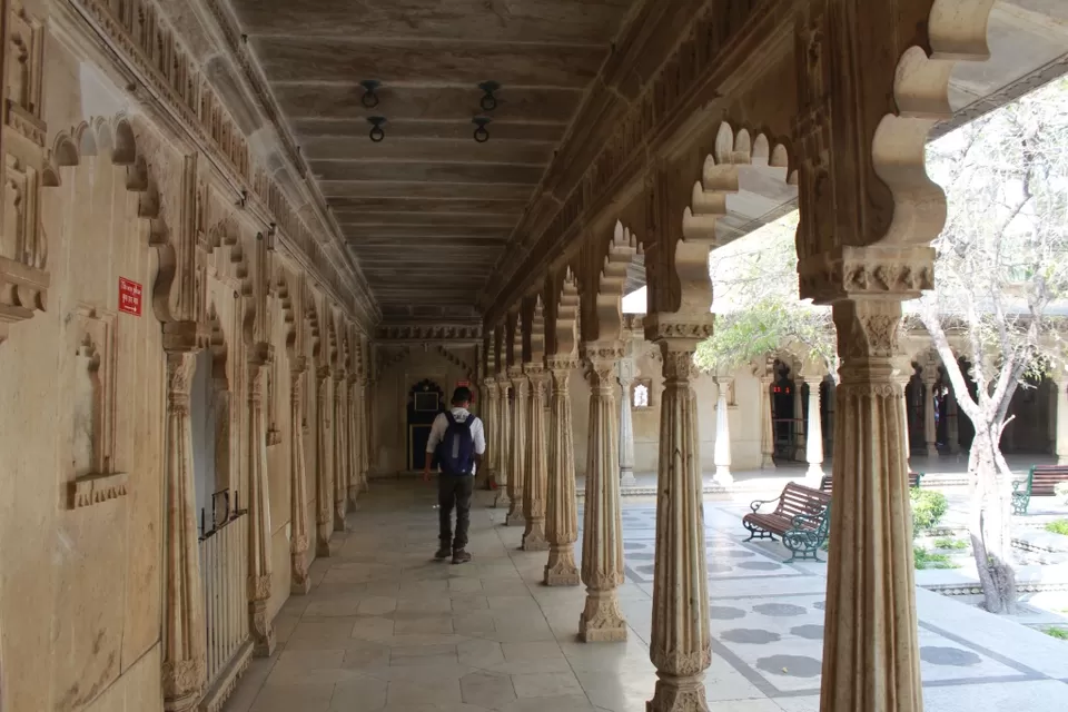 Photo of City Palace, Udaipur, Rajasthan, India by corporateslave